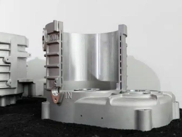 ¿Qué es la fundición a presión en cámara caliente?